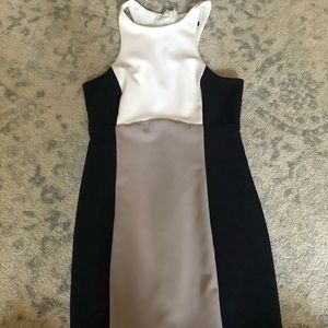 express dress good for work—>play